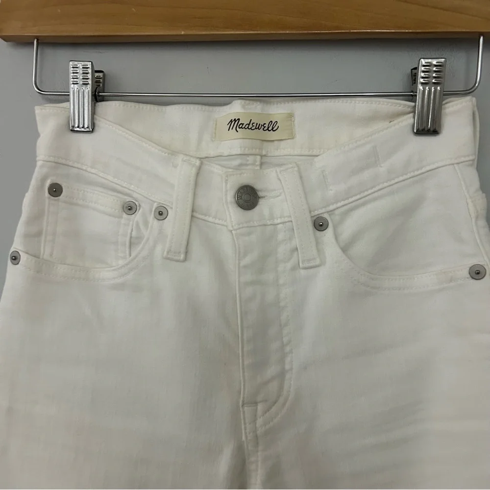 Madewell Cali Demi-Boot Jeans in Pure White - Picture 5 of 7